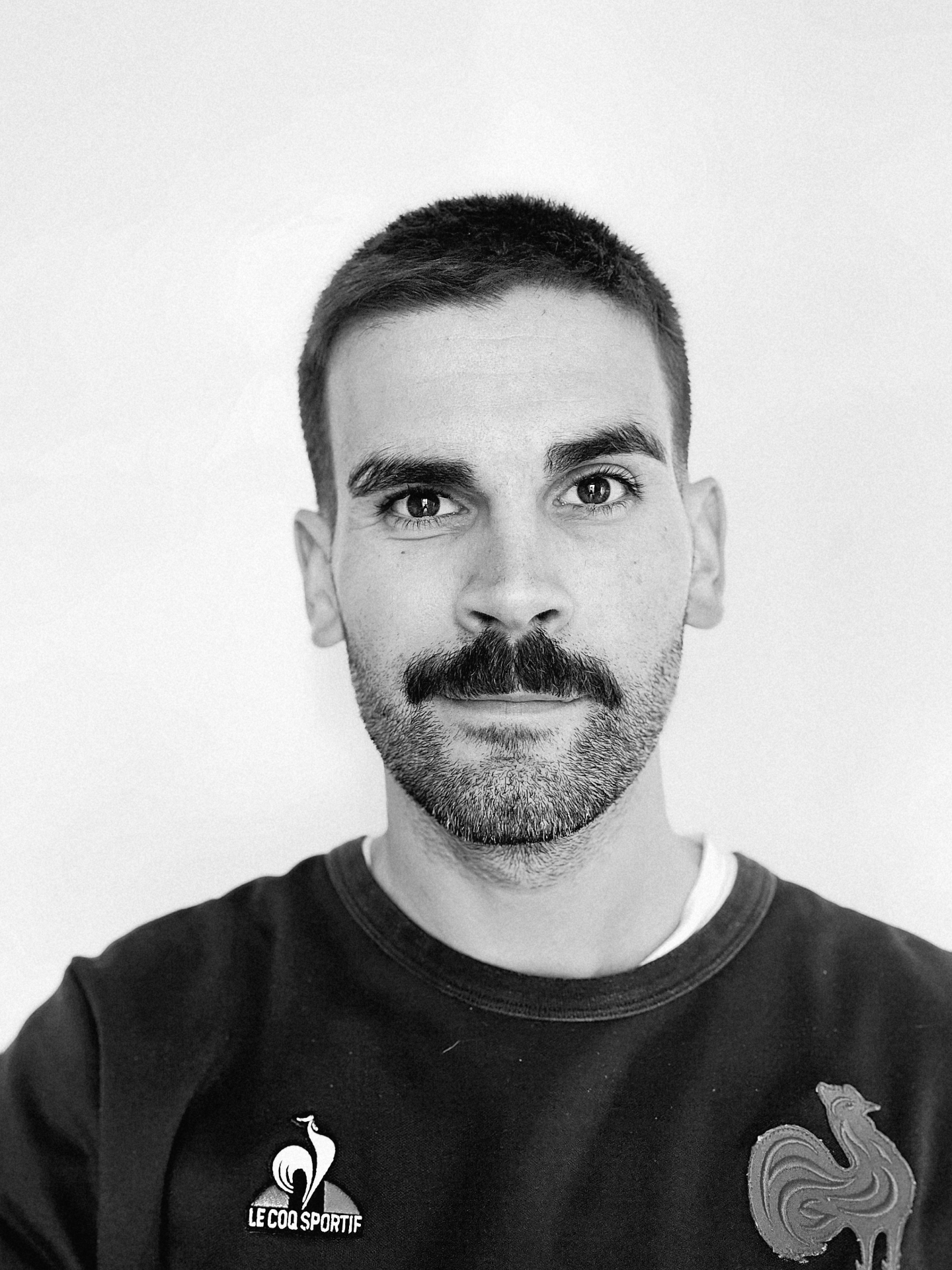 Antoine Clément, kinésithérapeute spécialisé en rééducation de l'épaule
